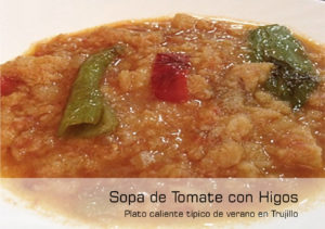 Sopa de Tomate con higo